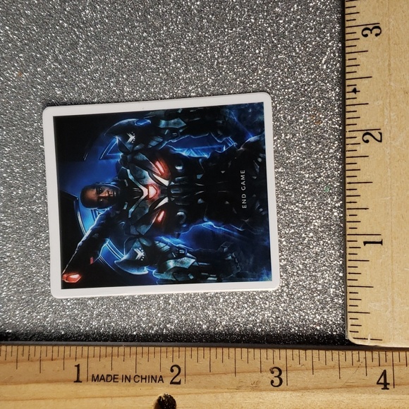 MARVEL Waterproof Sticker - Picture 2 of 7